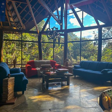 Alive Eco Hut Pousada Монти-Верди Экстерьер фото