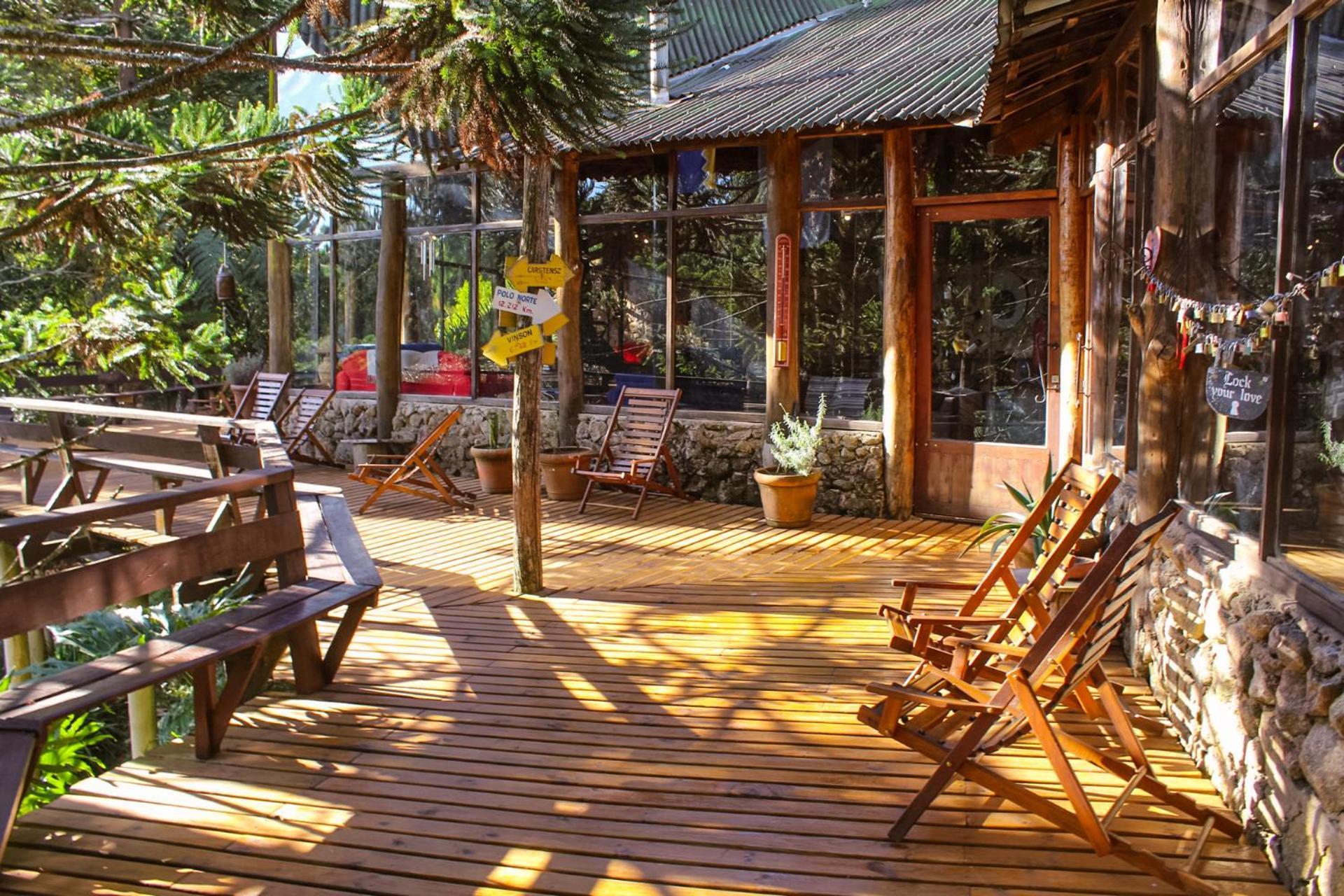 Alive Eco Hut Pousada Монти-Верди Экстерьер фото