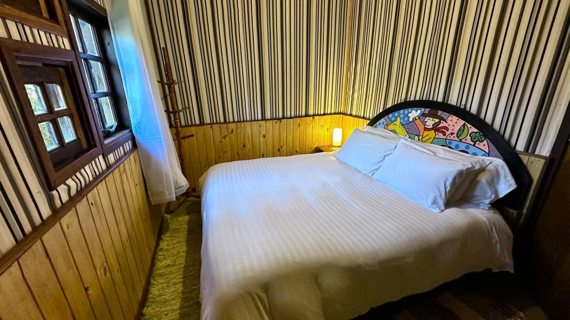 Alive Eco Hut Pousada Монти-Верди Экстерьер фото