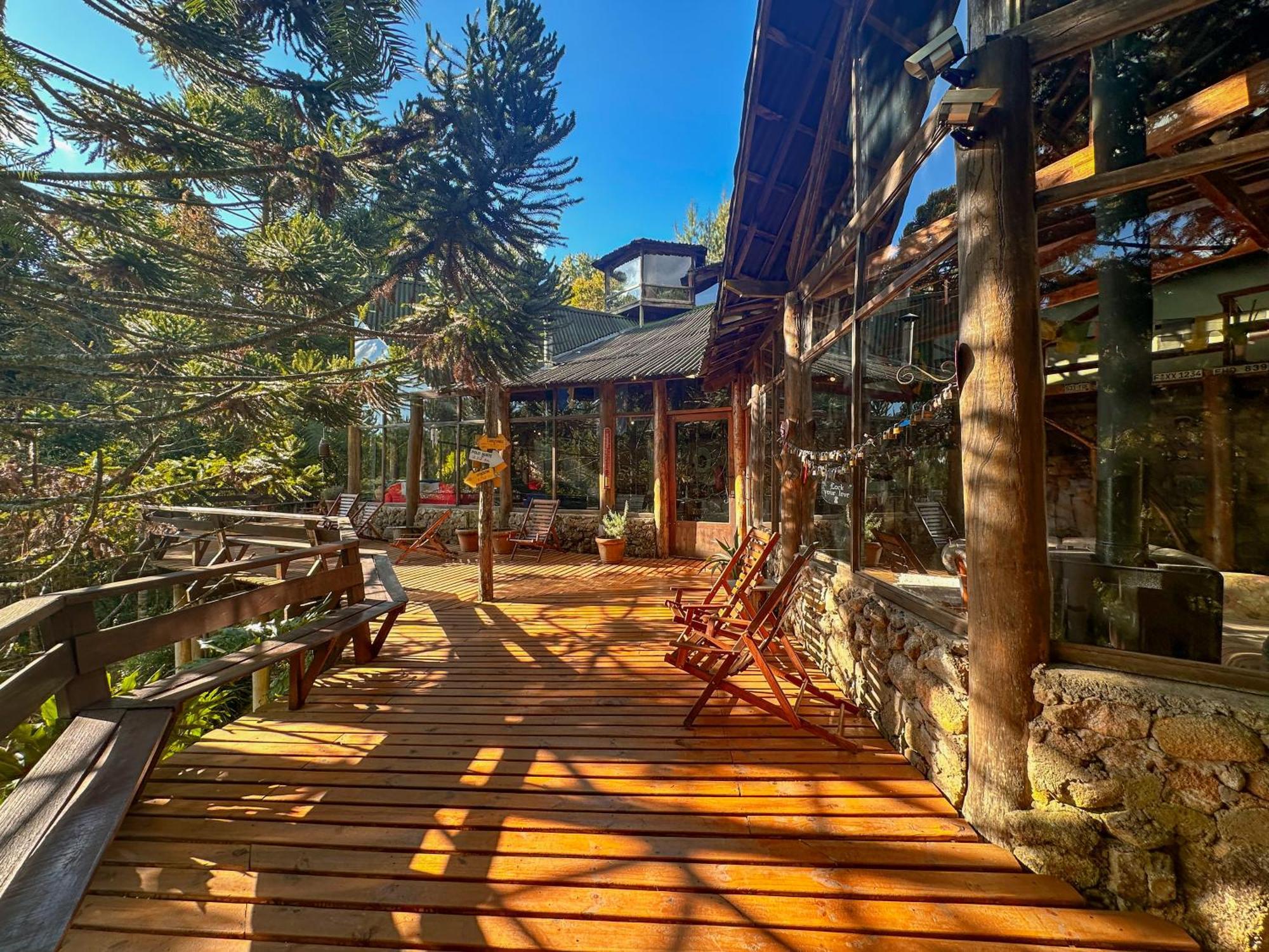 Alive Eco Hut Pousada Монти-Верди Экстерьер фото